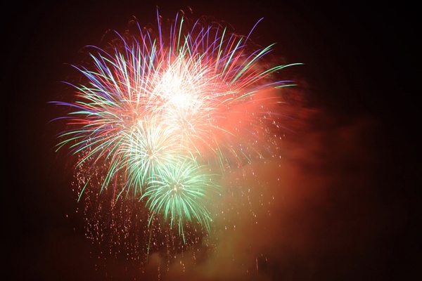 Pop a cork or two with July 4th fireworks